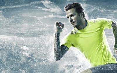 电竞牛快讯-亚马尔冷静扣过门将