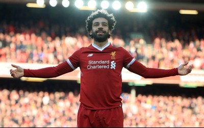 电竞牛-利瓦科维奇门前霸气震慑对手