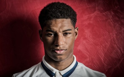 电竞牛评论-恩内斯里头球技术超凡脱俗